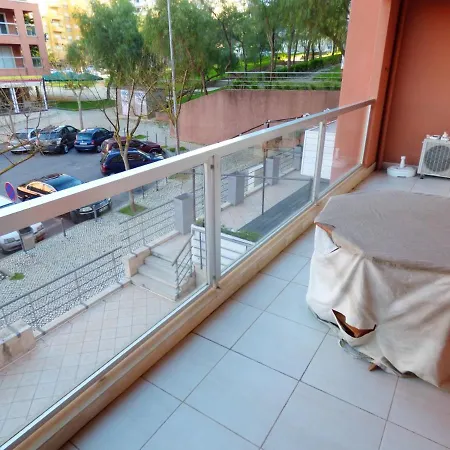 Apartmán Spacious With Balcony *